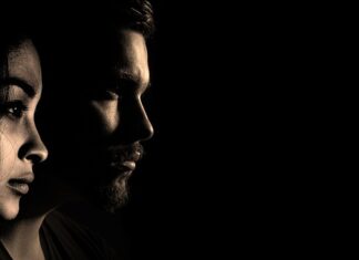 Jakie problemy porusza filozofia?